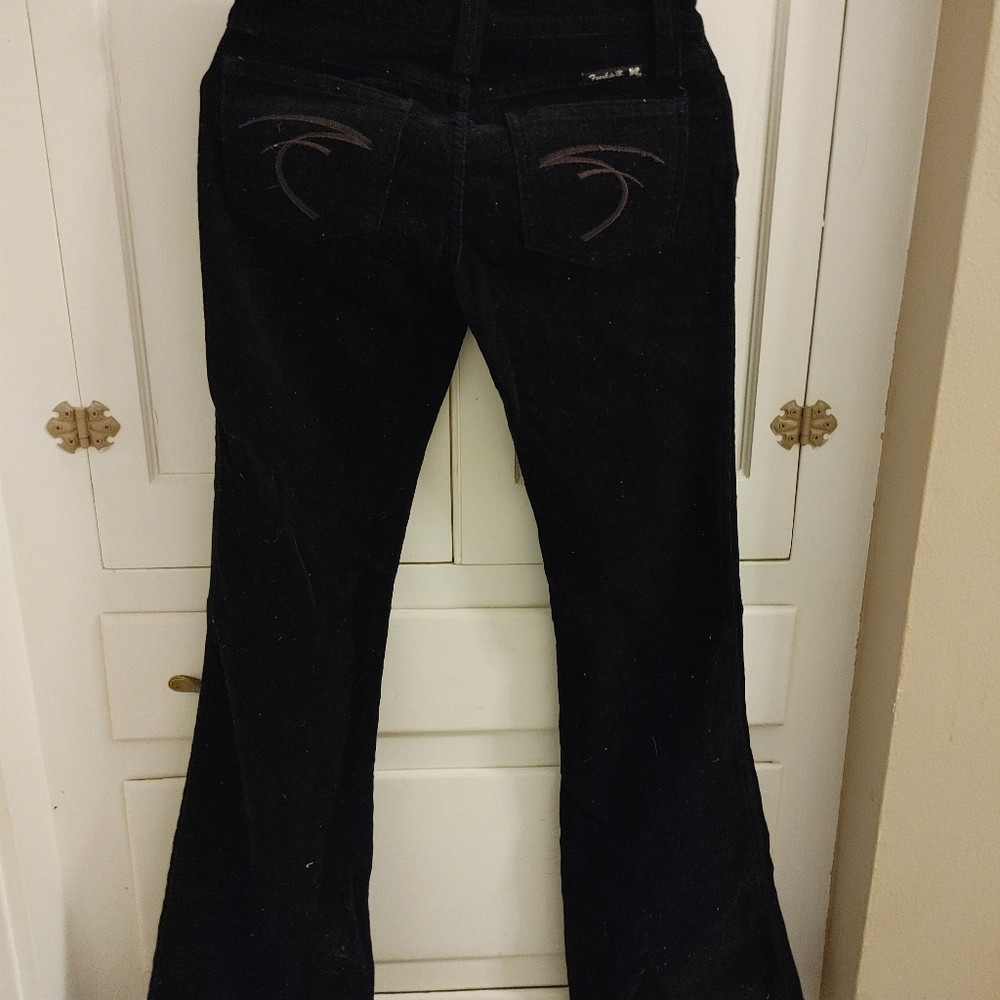 Jeans - Picture 2 of 5